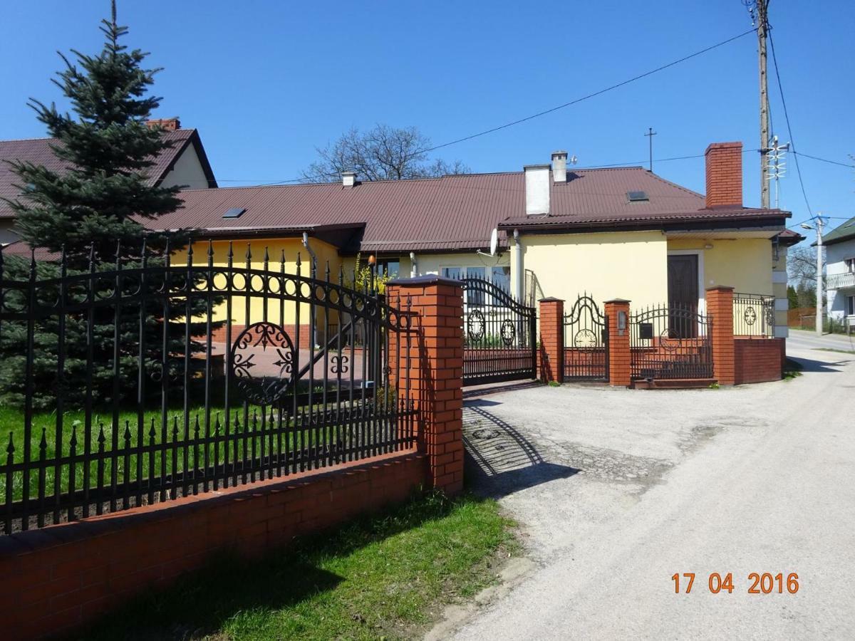Przy Swierku Checiny (Swietokrzyskie)